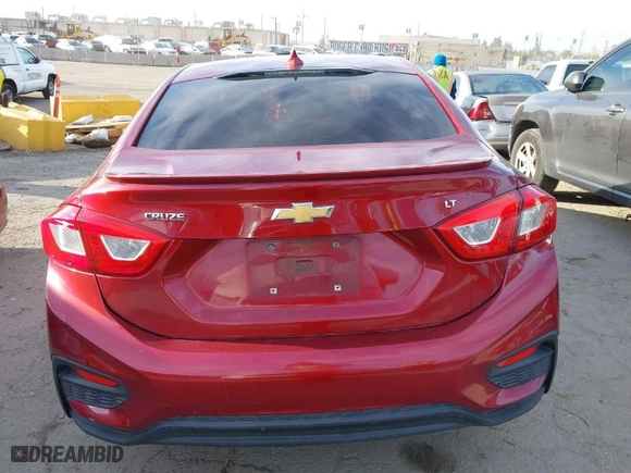 2018 Chevrolet Cruze LT with VIN 1G1BE5SM0J7216259, listed as a IAAI auction lot 41792098 with NaN miles. Bid and sale history available at carsss.com. Image 17.
