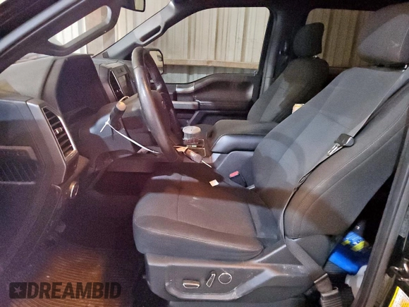 2017 Ford F-150 XL z VIN 1FTEW1CP9HKC41414, wystawiony jako Copart lot #57498855 z przebiegiem 106 879 mil mil oraz Czysty tytuł • Clean title. Historia ofert i sprzedaży dostępna na DreamBid. Obrazek 5.