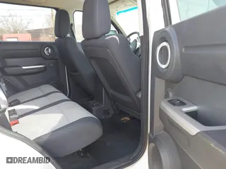 2007 Dodge Nitro R/T with VIN 1D8GU58687W720700, listed as a IAAI auction lot 41802485 with 203,575 mi miles. Bid and sale history available at carsss.com. Image 8.