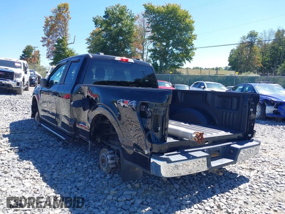2021 Ford F-150 XL with VIN 1FTEX1EP9MKD20845, listed as a IAAI auction lot 36205781 with 27,824 mi miles and . Bid and sale history available at DreamBid. Image 3.