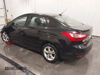 2014 Ford Focus SE with VIN 1FADP3F29EL287969, listed as a IAAI auction lot 41321168 with 98,898 mi miles. Bid and sale history available at carsss.com. Image 3.