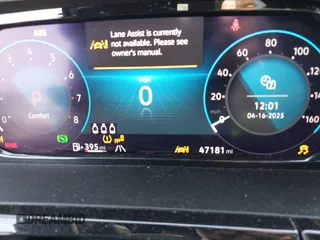 2024 Volkswagen Atlas SE with VIN 1V2WE2CA0RC201550, listed as a IAAI auction lot 42048995 with 47,181 mi miles and . Bid and sale history available at DreamBid. Image 7.