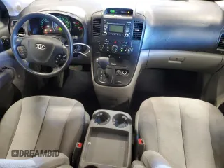 2010 Kia Sedona LX with VIN KNDMG4C30A6326681, listed as a Copart auction lot 74741604 with 149,840 mi miles and Clean Title. Bid and sale history available at carsss.com. Image 8.