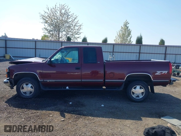 1998 Chevrolet Silverado 1500 with VIN 2GCEK19RXW1194136, listed as a IAAI auction lot 42111257 with 164,499 mi miles and . Bid and sale history available at DreamBid. Image 14.