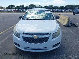 2014 Chevrolet Cruze LS with VIN 1G1PA5SH9E7178783, listed as a IAAI auction lot 42051940 with 96,587 mi miles and . Bid and sale history available at DreamBid. Image 6.