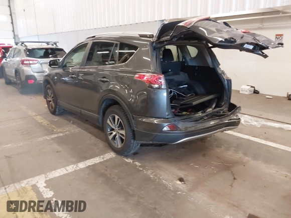 2016 Toyota RAV4 XLE с VIN JTMRFREV9GJ068851, выставлен на аукционе IAAI как лот 41806313 с пробегом 84 507 миль миль и . История ставок и продаж доступна на DreamBid. Изображение 3.
