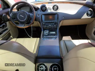 2015 Jaguar XJ Portfolio with VIN SAJWJ2GD9F8V89685, listed as a Copart auction lot 59161545 with 59,338 mi miles and Clean title. Bid and sale history available at DreamBid. Image 8.