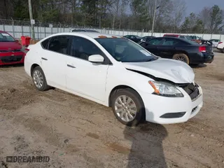 2015 Nissan Sentra SV with VIN 3N1AB7AP1FY340326, listed as a IAAI auction lot 41770387 with 200,139 mi miles. Bid and sale history available at carsss.com. Image 1.