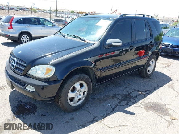 2004 Mercedes-Benz M 350 with VIN 4JGAB57E14A461765, listed as a IAAI auction lot 42532273 with Not provided miles and . Bid and sale history available at DreamBid. Image 2.
