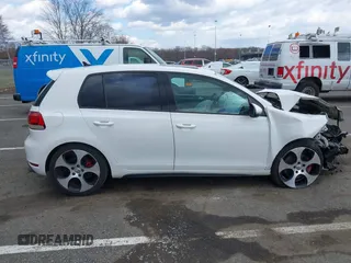 2012 Volkswagen GTI w/Sunroof & Navi PZEV с VIN WVWGD7AJ3CW229731, выставлен на аукционе IAAI как лот 41875537 с пробегом 134 174 миль миль и . История ставок и продаж доступна на DreamBid. Изображение 13.