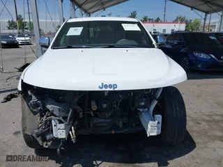 2018 Jeep Grand Cherokee Limited with VIN 1C4RJFBG3JC476986, listed as a IAAI auction lot 42076827 with 99,373 mi miles. Bid and sale history available at carsss.com. Image 12.
