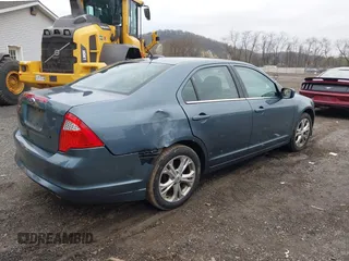 2012 Ford Fusion SE with VIN 3FAHP0HA4CR272590, listed as a IAAI auction lot 42011280 with 81,793 mi miles. Bid and sale history available at carsss.com. Image 4.
