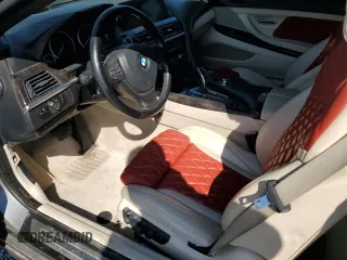 2012 BMW 6 Series z VIN WBALZ5C50CDW99700, wystawiony jako Copart lot #54983705 z przebiegiem Nie podano mil oraz Tytuł czysty. Historia ofert i sprzedaży dostępna na DreamBid. Obrazek 7.
