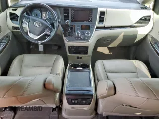 2020 Toyota Sienna XLE Auto Access Seat z VIN 5TDYZ3DC3LS081091, wystawiony jako Copart lot #60678655 z przebiegiem 121 443 mil mil oraz Szkoda całkowita • Salvage title. Historia ofert i sprzedaży dostępna na DreamBid. Obrazek 8.