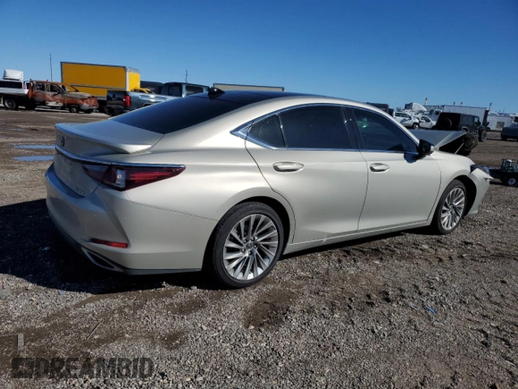 2022 Lexus ES with VIN 58AFZ1B11NU122351, listed as a Copart auction lot 81388374 with 27,198 mi miles and Salvage Title. Bid and sale history available at carsss.com. Image 3.