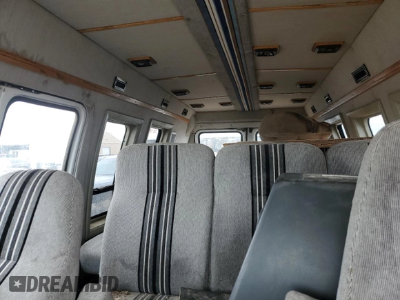 1991 Ford Econoline Cargo with VIN 1FDHS34H8MHB30853, listed as a Copart auction lot 51464515 with 68,455 mi miles and Clean Title. Bid and sale history available at DreamBid. Image 10.