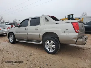 2003 Cadillac Escalade EXT z VIN 3GYEK63N83G159644, wystawiony jako Copart lot #42439275 z przebiegiem 152 420 mil mil oraz Szkoda całkowita • Salvage title. Historia ofert i sprzedaży dostępna na DreamBid. Obrazek 2.