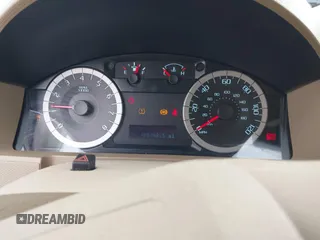 2010 Ford Escape Limited с VIN 1FMCU0EG1AKD30643, выставлен на аукционе IAAI как лот 42241302 с пробегом 180 142 миль миль и . История ставок и продаж доступна на DreamBid. Изображение 7.