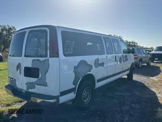 2002 Chevrolet Express with VIN 1GAHG39R921243538, listed as a Copart auction lot 78916214 with 512,936 mi miles and Clean Title. Bid and sale history available at carsss.com. Image 4.