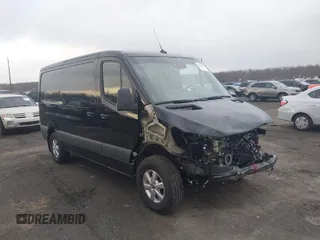 2024 Mercedes-Benz Sprinter Cargo with VIN W1W4NBHY4RT170189, listed as a IAAI auction lot 41675909 with 5,925 mi miles. Bid and sale history available at carsss.com. Image 1.