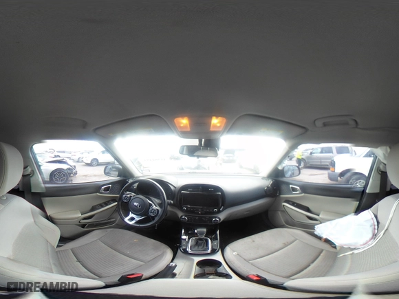 2020 Kia Soul EX with VIN KNDJ33AU7L7085154, listed as a IAAI auction lot 41582494 with 41,889 mi miles. Bid and sale history available at carsss.com. Image 18.