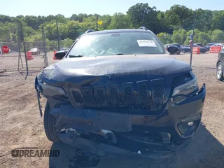 2019 Jeep Cherokee Latitude Plus with VIN 1C4PJMLB3KD375361, listed as a IAAI auction lot 42654334 with 84,373 mi miles and . Bid and sale history available at DreamBid. Image 12.