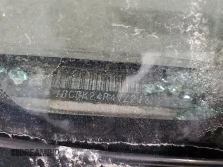1997 Chevrolet Silverado 2500 z VIN 1GCGK24R4VZ218989, wystawiony jako Copart lot #81666954 z przebiegiem 286 219 mil mil oraz Szkoda całkowita • Salvage title. Historia ofert i sprzedaży dostępna na DreamBid. Obrazek 12.