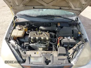 2003 Ford Focus LX with VIN 1FAFP33P83W239710, listed as a IAAI auction lot 42035643 with 178,016 mi miles and . Bid and sale history available at carsss.com. Image 10.