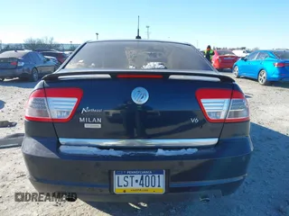 2009 Mercury Milan Premier with VIN 3MEHM08179R606850, listed as a IAAI auction lot 41295061 with Not Provided miles and . Bid and sale history available at DreamBid. Image 15.