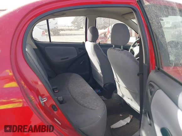 2001 Toyota ECHO z VIN JTDBT123410130135, wystawiony jako IAAI lot #41760421 z przebiegiem 247 502 mil mil oraz . Historia ofert i sprzedaży dostępna na DreamBid. Obrazek 8.