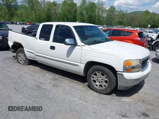 2001 GMC Sierra 1500 SLE z VIN 2GTEC19V011225042, wystawiony jako IAAI lot #42172066 z przebiegiem Nie podano mil oraz . Historia ofert i sprzedaży dostępna na DreamBid. Obrazek 1.