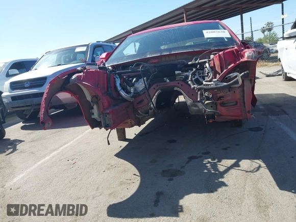 2016 Chevrolet Camaro 2SS z VIN 1G1FH1R71G0118652, wystawiony jako IAAI lot #42087638 z przebiegiem Nie podano mil oraz . Historia ofert i sprzedaży dostępna na DreamBid. Obrazek 6.