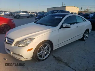2013 Mercedes-Benz E 350 with VIN WDDKJ5KB1DF197125, listed as a Copart auction lot 55308575 with 157,914 mi miles and Clean Title. Bid and sale history available at DreamBid. Image 1.