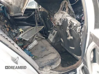 2018 BMW M3 z VIN WBS8M9C52J5K99006, wystawiony jako IAAI lot #40894548 z przebiegiem Nie podano mil oraz . Historia ofert i sprzedaży dostępna na DreamBid. Obrazek 8.