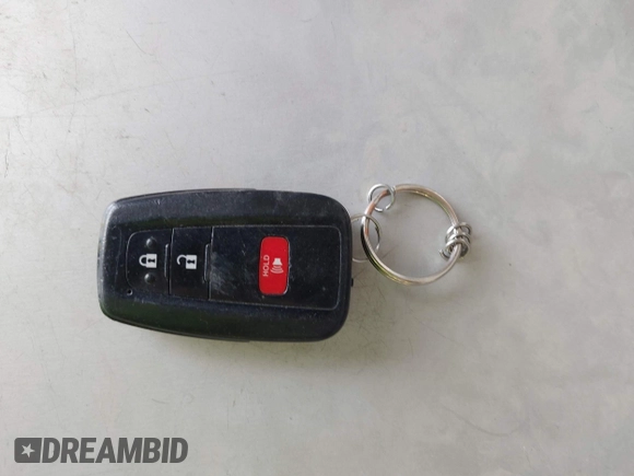 2019 Toyota RAV4 XLE with VIN 2T3P1RFV8KW057323, listed as a IAAI auction lot 42510231 with 59,003 mi miles and . Bid and sale history available at DreamBid. Image 11.