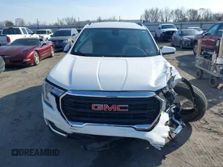2022 GMC Terrain SLE with VIN 3GKALMEV3NL140632, listed as a IAAI auction lot 41570760 with 23,558 mi miles. Bid and sale history available at carsss.com. Image 12.