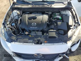 2014 Mazda 3 i Touring with VIN JM1BM1V74E1138375, listed as a Copart auction lot 52301295 with 180,204 mi miles and Salvage Title. Bid and sale history available at DreamBid. Image 11.