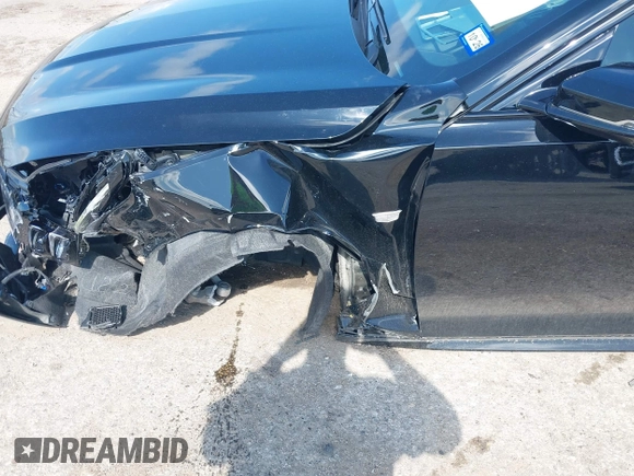 2025 Cadillac CT5 Sport с VIN 1G6DP5RK3S0100470, выставлен на аукционе IAAI как лот 42386329 с пробегом 6 143 миль миль и . История ставок и продаж доступна на DreamBid. Изображение 6.
