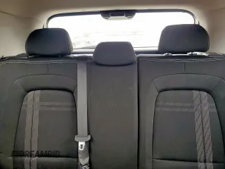 2021 Hyundai Venue SEL z VIN KMHRC8A33MU072942, wystawiony jako Copart lot #57939575 z przebiegiem 25 389 mil mil oraz Szkoda całkowita • Salvage title. Historia ofert i sprzedaży dostępna na DreamBid. Obrazek 10.