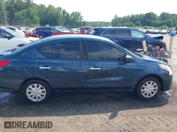 2016 Nissan Versa S Plus z VIN 3N1CN7AP9GL903668, wystawiony jako IAAI lot #42582825 z przebiegiem 192 674 mil mil oraz . Historia ofert i sprzedaży dostępna na DreamBid. Obrazek 13.