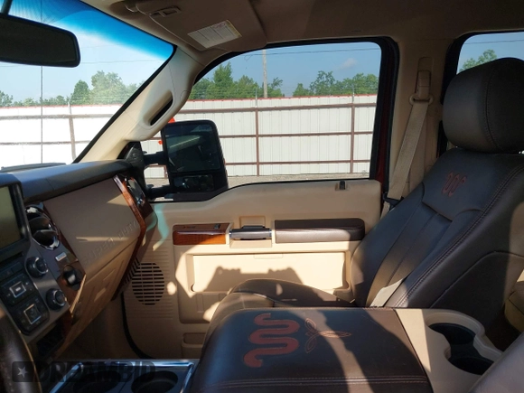 2015 Ford F-250 Lariat with VIN 1FT7W2BT2FEC10580, listed as a IAAI auction lot 42532148 with 105,172 mi miles and . Bid and sale history available at DreamBid. Image 5.