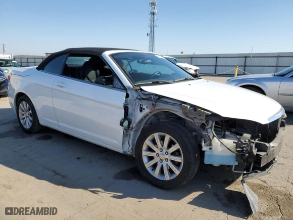 2012 Chrysler 200 Touring with VIN 1C3BCBEB6CN218977, listed as a Copart auction lot 42397355 with NaN miles and Salvage Title. Bid and sale history available at carsss.com. Image 4.