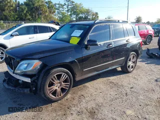 2014 Mercedes-Benz GLK 350 with VIN WDCGG5HB8EG309091, listed as a IAAI auction lot 41837216 with 174,927 mi miles and . Bid and sale history available at carsss.com. Image 18.