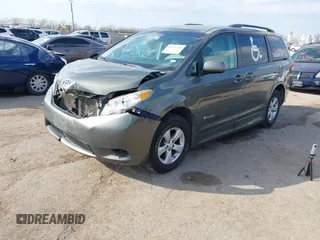 2012 Toyota Sienna LE AAS с VIN 5TDKK3DC4CS223135, выставлен на аукционе IAAI как лот 41523790 с пробегом 301 215 миль миль и . История ставок и продаж доступна на DreamBid. Изображение 17.