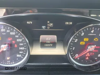 2017 Mercedes-Benz E E 300 Luxury with VIN WDDZF4JB7HA067140, listed as a Copart auction lot 87191814 with 132,379 mi miles and Non Repairable. Bid and sale history available at carsss.com. Image 9.