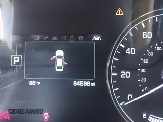 2017 Genesis G80 3.8L z VIN KMHGN4JE6HU190971, wystawiony jako IAAI lot #42195436 z przebiegiem 84 598 mil mil oraz . Historia ofert i sprzedaży dostępna na DreamBid. Obrazek 15.