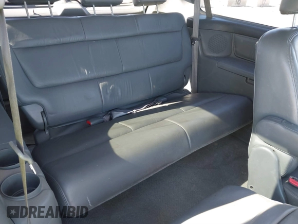 2004 Honda Odyssey EX-L with VIN 5FNRL18944B043710, listed as a IAAI auction lot 41862417 with 380,589 mi miles and . Bid and sale history available at DreamBid. Image 12.