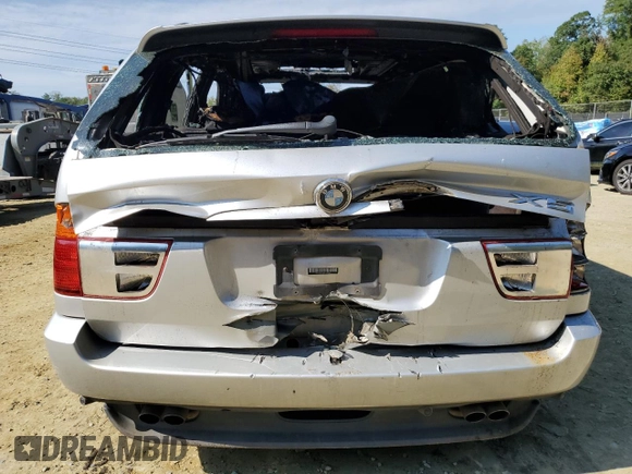 2001 BMW X5 4.4i with VIN WBAFB33581LH13564, listed as a Copart auction lot 74357004 with 0 mi miles and Salvage Title. Bid and sale history available at carsss.com. Image 6.