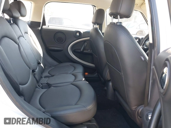 2013 MINI Countryman with VIN WMWZB3C56DWR35601, listed as a IAAI auction lot 42689147 with 80,024 mi miles and . Bid and sale history available at DreamBid. Image 8.