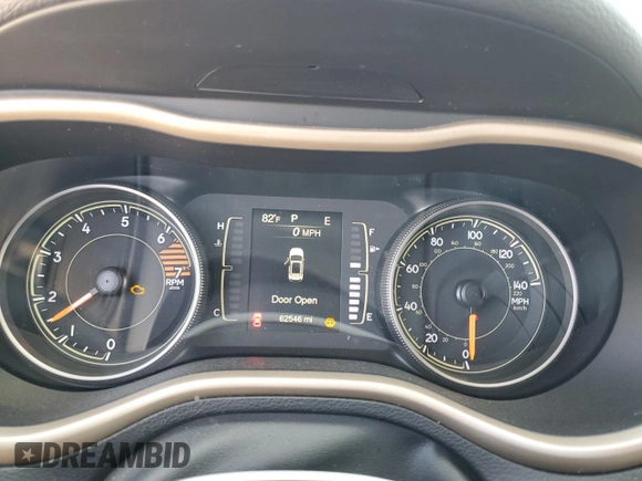 2018 Jeep Cherokee Latitude with VIN 1C4PJLCB2JD544102, listed as a Copart auction lot 49839785 with 62,546 mi miles and Salvage Title. Bid and sale history available at carsss.com. Image 9.
